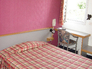 Hotel Balladins Clermont / 2*